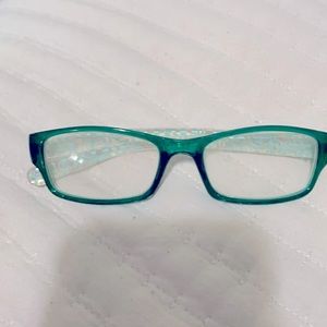 Reading glasses good shape I’ve been use like three times